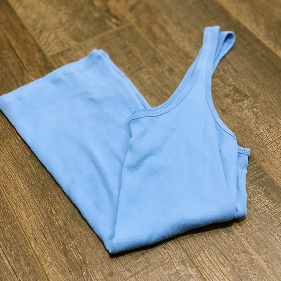 Old Navy Blue Tank Top Casual Cute Summer Top Basic Undershirt Size Small - Picture 4 of 4